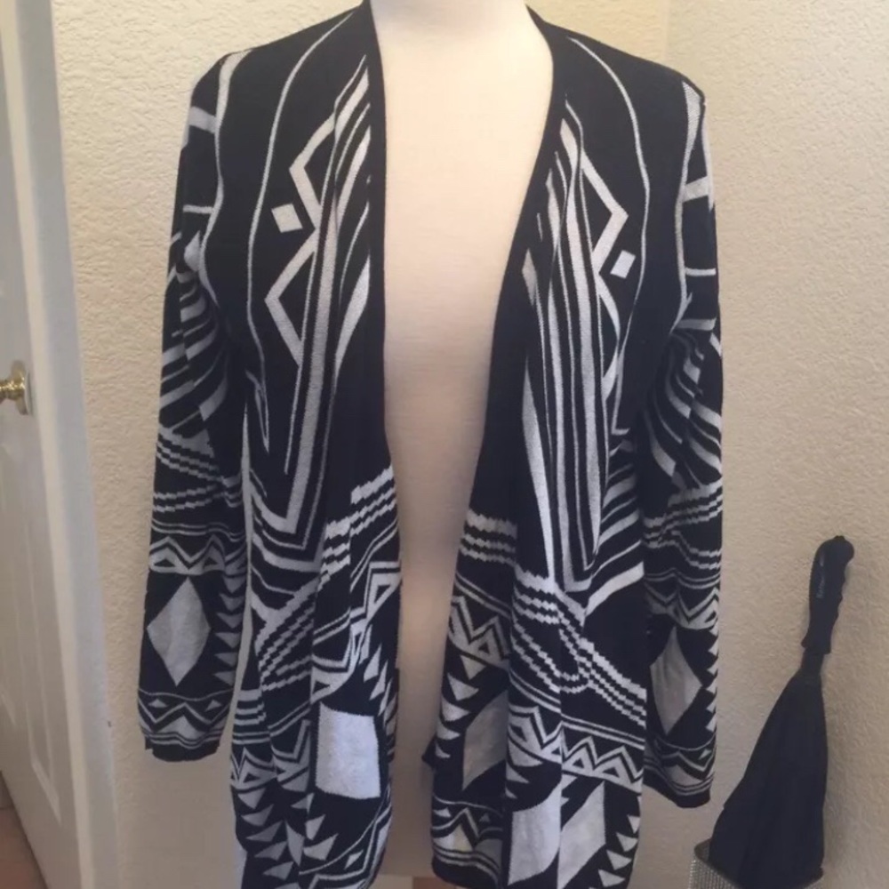 Torrid Black and White Cardigan